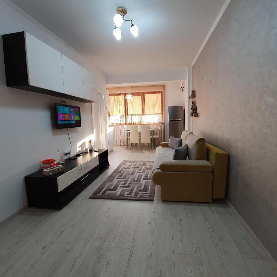 Sarah Apartment コンスタンツァ エクステリア 写真