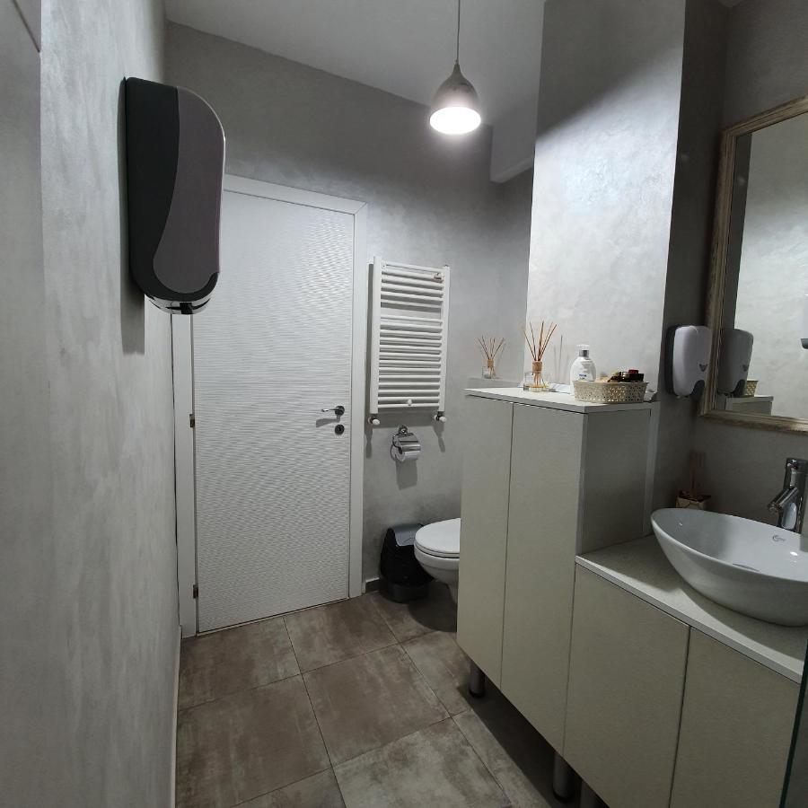 Sarah Apartment コンスタンツァ エクステリア 写真