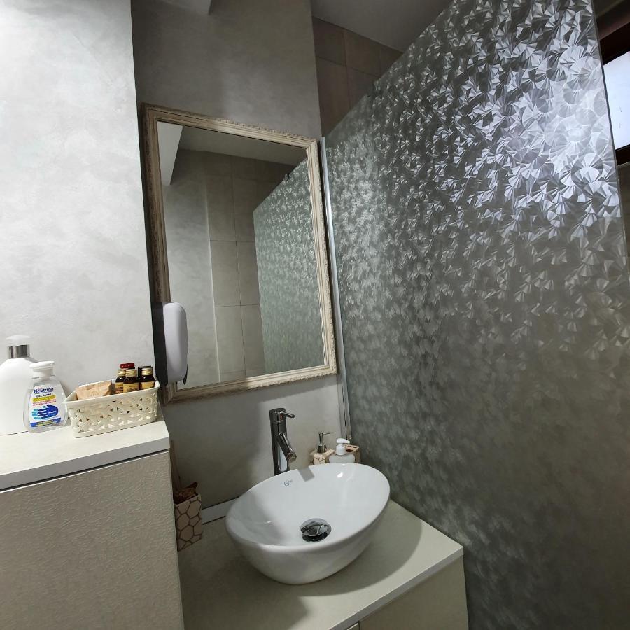 Sarah Apartment コンスタンツァ エクステリア 写真