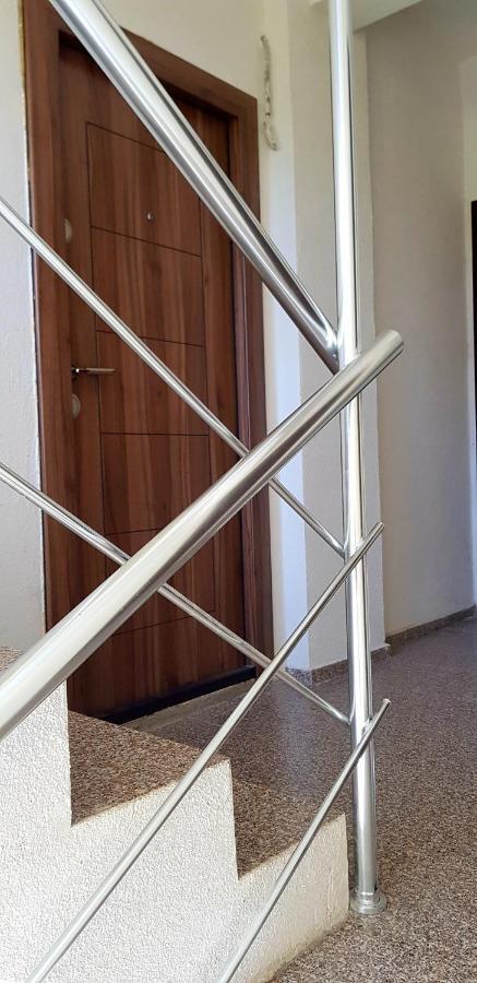 Sarah Apartment コンスタンツァ エクステリア 写真