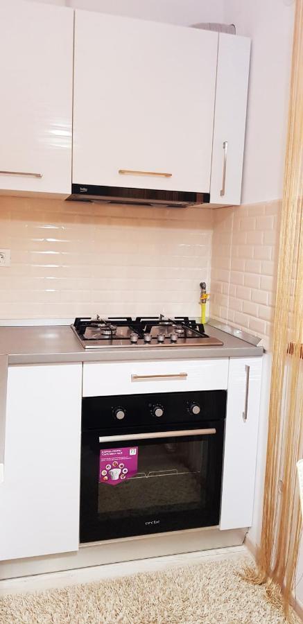 Sarah Apartment コンスタンツァ エクステリア 写真